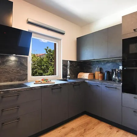 Vanesa With Private Pool Near Rovinj - Open 2022 *