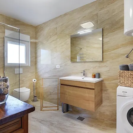 Vanesa With Private Pool Near Rovinj - Open 2022 Villa *