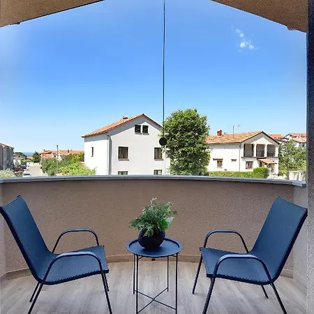 Villa Vanesa With Private Pool Near Rovinj - Open 2022 *